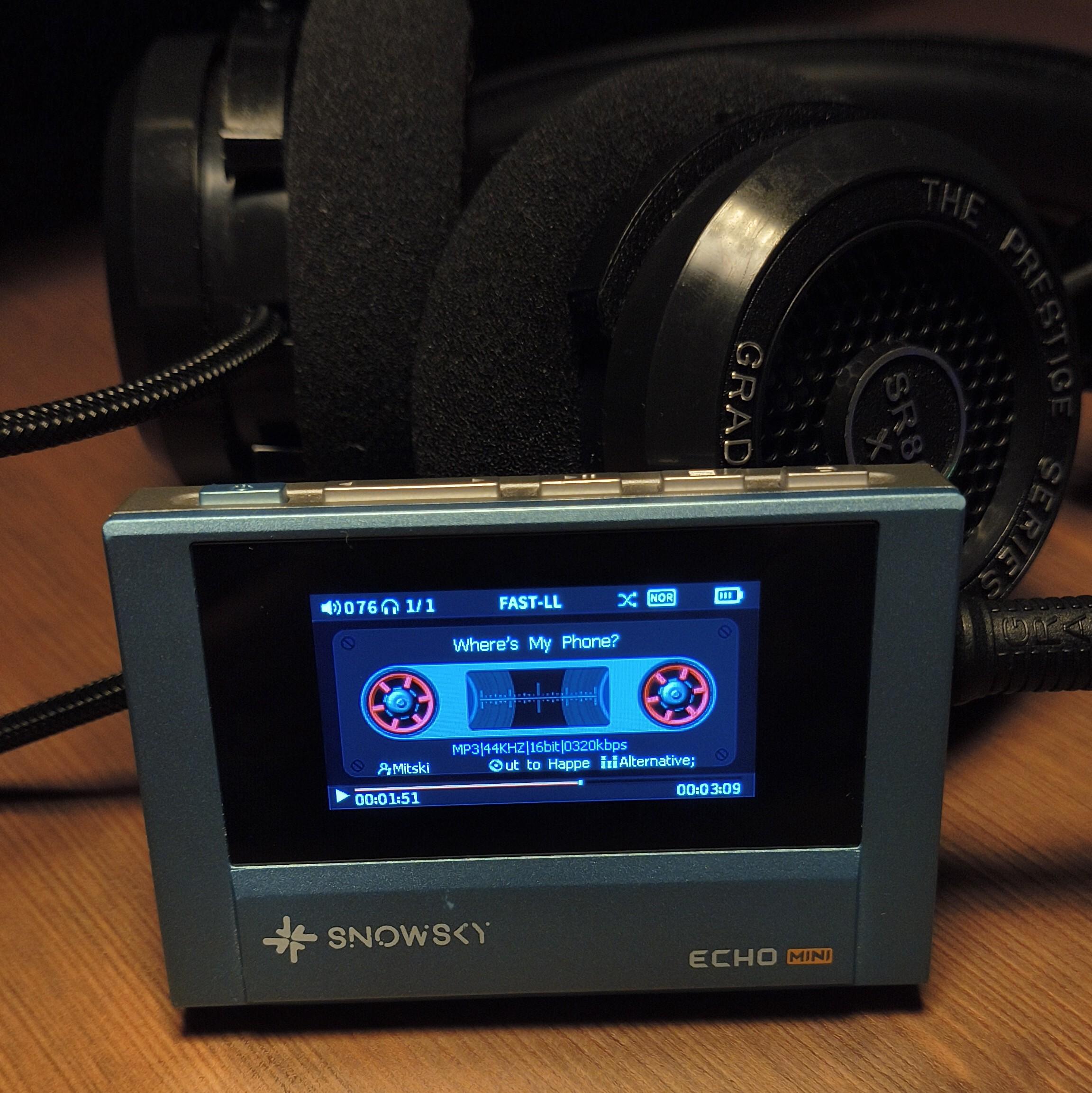 odtwarzacz MP3 (snowsky echo mini) i słuchawki (grado sr80x)